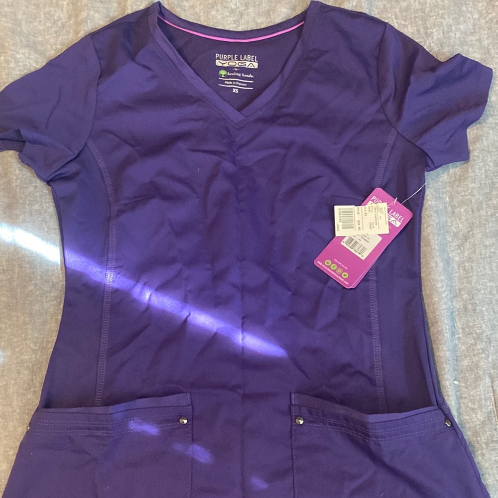 HH XS Scrub top True Grape